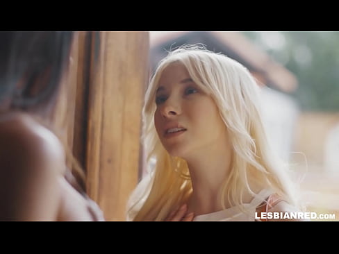 ❤️ Fata vine acasă câteva luni mai târziu și ajunge să mănânce păsărica mamei vitrege ❤❌  at ro.gayasianporn.ru ﹏