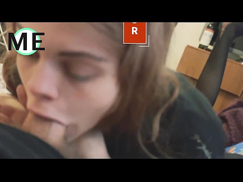 ❤️ Pula de gât, colanți rupți și tocuri rupte încântată de cunoștință ❤❌  at ro.gayasianporn.ru ﹏